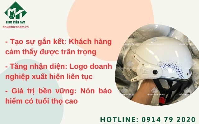 Ý nghĩa của việc tặng nón bảo hiểm trong các chương trình tri ân khách hàng